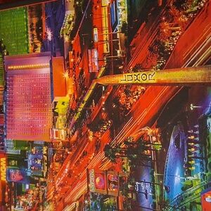 Las Vegas Nightscape Puzzle - 2000 Pieces